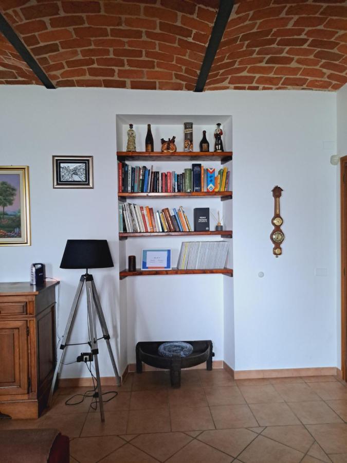 Casa Maya San Martino Alfieri Exteriör bild
